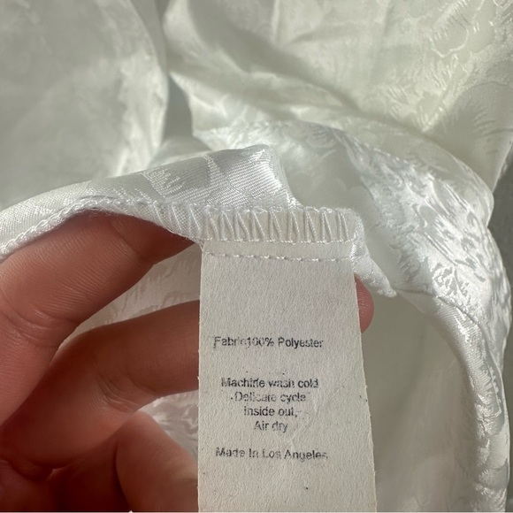 Resa Revolve perfect blouse in white - Picture 7 of 10